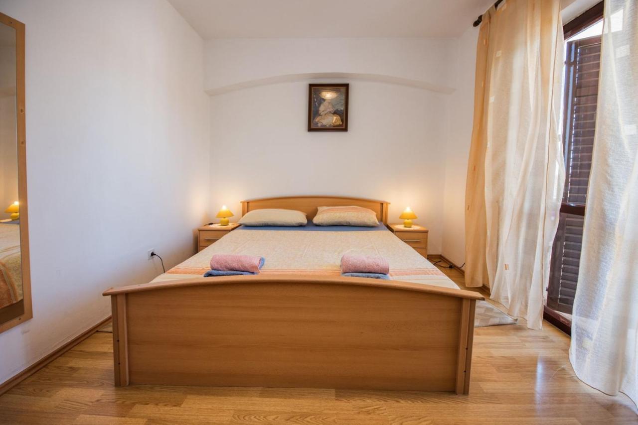 Two Bed Rooms Fortuna Near The Beach Poreč Extérieur photo