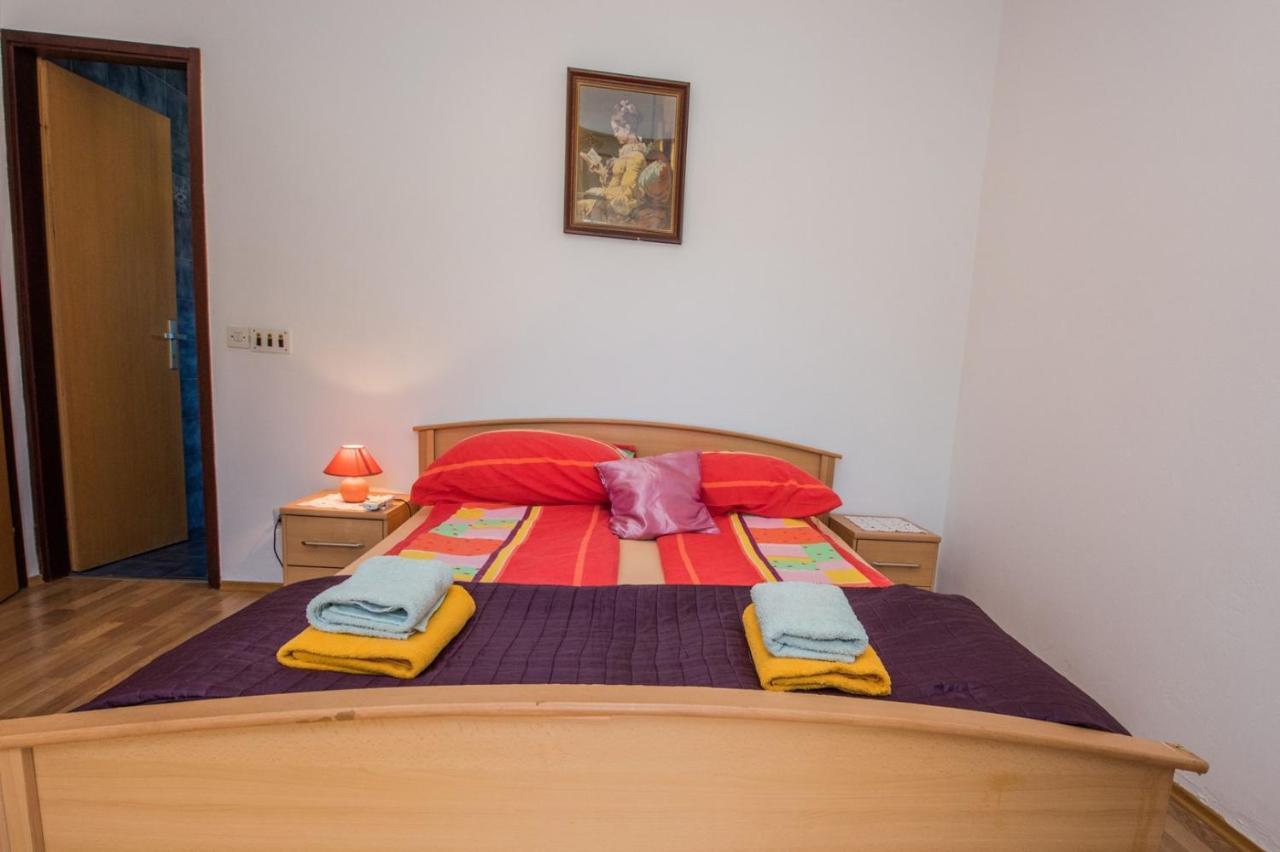 Two Bed Rooms Fortuna Near The Beach Poreč Extérieur photo