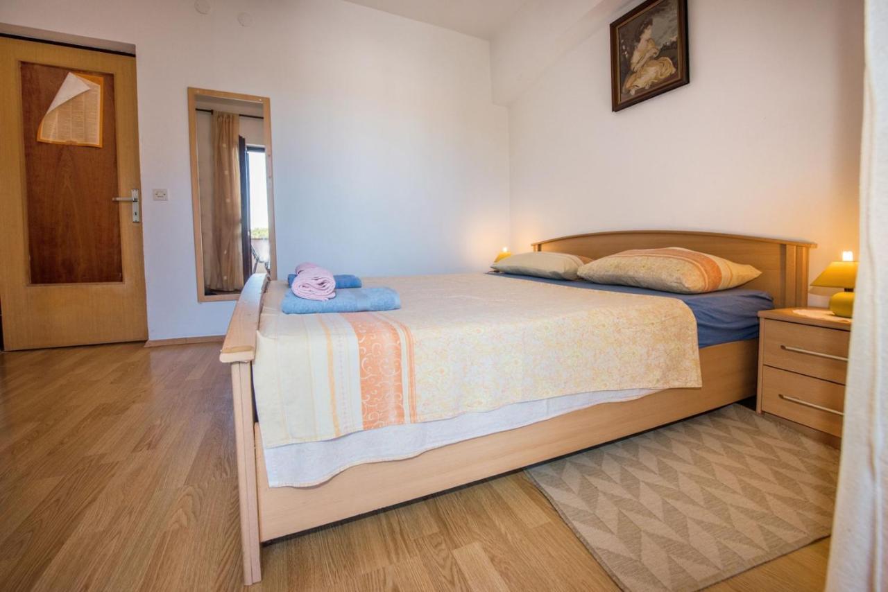 Two Bed Rooms Fortuna Near The Beach Poreč Extérieur photo