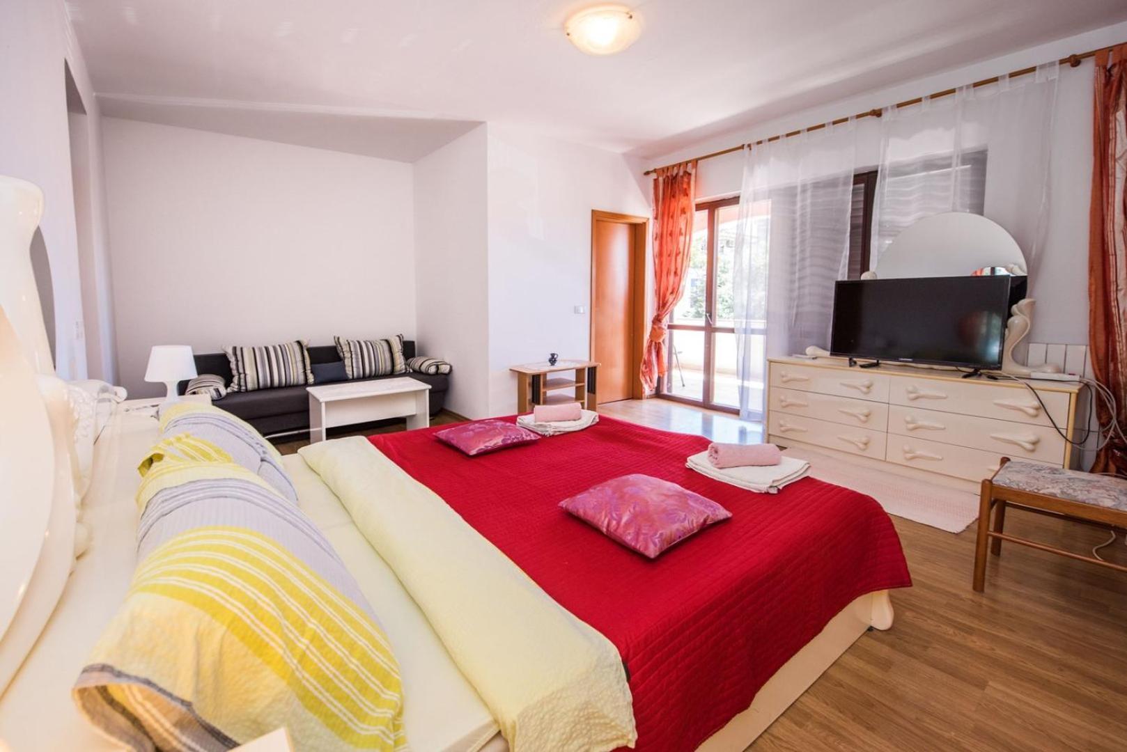 Two Bed Rooms Fortuna Near The Beach Poreč Extérieur photo